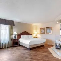 Best Western Plus Steeplegate Inn, hotel v destinácii Davenport