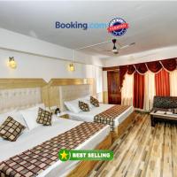 Hotel Highway Inn Manali - Luxury Stay - Excellent Service - Parking Facilities, khách sạn ở Mall Road, Manāli