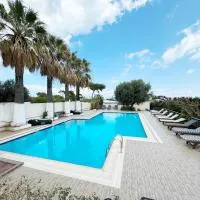 Myrto Hotel، فندق في ماتي