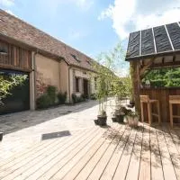 Le Relais des Calèches، فندق في Broué