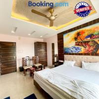 Hotel R - R Groups -Puri fully-air-conditioned-hotel near-sea-beach – hotel w mieście Puri