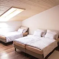 Ubytovanie CA - comfy apartments、チャドツァのホテル