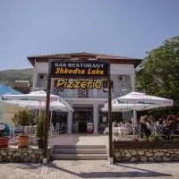 Hotel Shkodra Lake, ξενοδοχείο σε Široka
