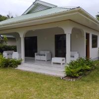 Southern Cross Villas#, hotel in Grand Anse Beach, Grand Anse