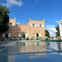 Villa Soun dans la campagne d'ESSAOUIRA, hótel í Souk el Had du Drâa