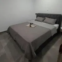 Villa Mike: Amarynthos şehrinde bir otel