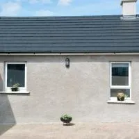 Creggan Deveskey Cottage New Hot Tub At Property, hotel em Carrickmore