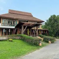 Karina Resort Chiang Mai – hotel w mieście Chiang Mai