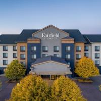 Fairfield Inn & Suites by Marriott Kelowna, отель в Келоуне