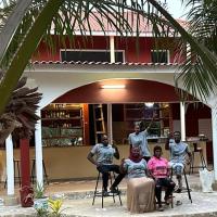 Abené shuDyma lodge: Abémé şehrinde bir otel