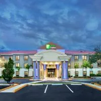 Holiday Inn Express & Suites Sebring by IHG, хотел в Себринг