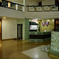 Hotel Relish، فندق في Nakhtarāna