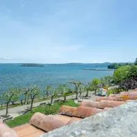 마르타에 위치한 호텔 Rosso Rubino - Mansarda Vista Lago a Marta