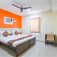 FabHotel VRJ Residency, hotel di Nandambakkam, Chennai