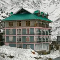 Hotel New Gyespa, hotelli kohteessa Kyelang