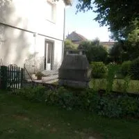 appartement au coeur de la région des lacs ., hotel u gradu 'Pont-de-Poitte'