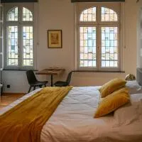 Meningate Lodge: Ypres şehrinde bir otel