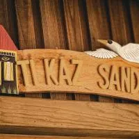 Chalet Tikaz Sandjo، فندق في إنتري-ديو