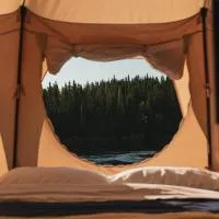 Hôtel UNIQ - Forêt Ô Cascades - Tentes Glamping, hotel en Rawdon
