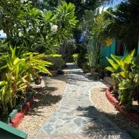 Argao में, होटल Bamboo Paradise Beach Resort