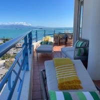 Luxury Apartment with amazing SEA view at Cap d'Antibes, hotel en Antibes