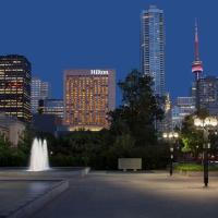 Hilton Toronto โรงแรมที่Financial Districtในโตรอนโต