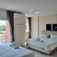 เคทู เกสเฮาส์ (K2 Guesthouse), hotel in Chonburi