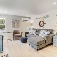 The Reef - Cozy Hideaway - Private Patio - Located Steps from the Beach, hotel a Fernandina Beach