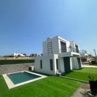 Villa Helios, hotel u gradu 'Gürece'