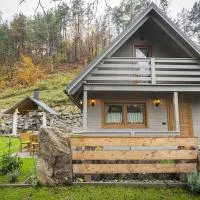 Chata pod hradom 2, hotel em Uhrovské Podhradie