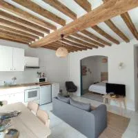 Charmant studio en centre-ville., viešbutis mieste Saint-Pierre-sur-Dives
