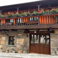 Hostal Casa San Nicolas, готель у місті Молінасека