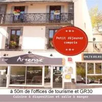 Hébergement Artense, hotel in Le Mont-Dore
