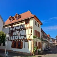 Gästehaus Merlin mit Saunabereich、バート・ベルクツァーバーンのホテル