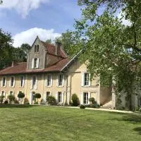 Les Souris dans le Grenier, hotel u gradu Courpignac