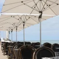 Saint-Aubin-sur-Mer में, होटल Le Clos Normand