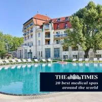 Ensana Thermia Palace: Piešťany şehrinde bir otel