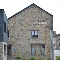Le Fagotin - Youth hostel、ストゥモンのホテル