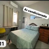 Nº11- Mini Apto 5 min do Centro ar cond, cozinha e garagem, hotel in Divinópolis