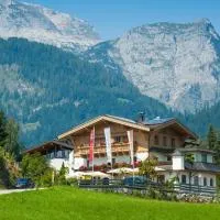 Hotel und Alpen Apartments - Bürglhöh, hotel em Bischofshofen
