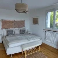 Chambre d'hôtes des Rochettes, hotel u gradu 'Cornaux'