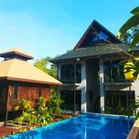 Baan Koh Kwang Pool Villa Krabi, готель у місті Крабі
