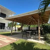 VincVilla, hôtel à Praslin
