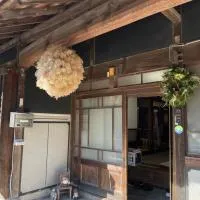 なな光 一軒家貸切古民家 仲間と家族と周りを気にせず楽しめる ペット同伴可, hotel a Ena