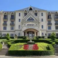 Borostyán Med-Hotel، فندق في Nyíradony