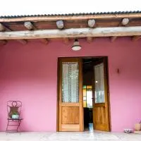 Posada Mbarete โรงแรมในSan Miguel