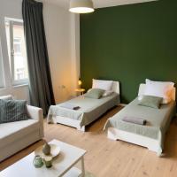 Big apartment with Parking, 30 min to Düsseldorf – hotel w dzielnicy Laar w mieście Duisburg