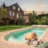 Le Pailler Chambres D'hôtes Restaurant Gîte piscine & spa, hotel Verrières-ben
