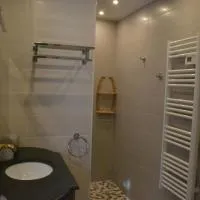 Occit'Homières, hotel Saint-Pons városában