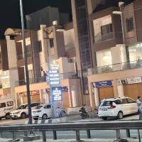 Hotel Shivam: Mādhavpur, Porbandar Havaalanı - PBD yakınında bir otel